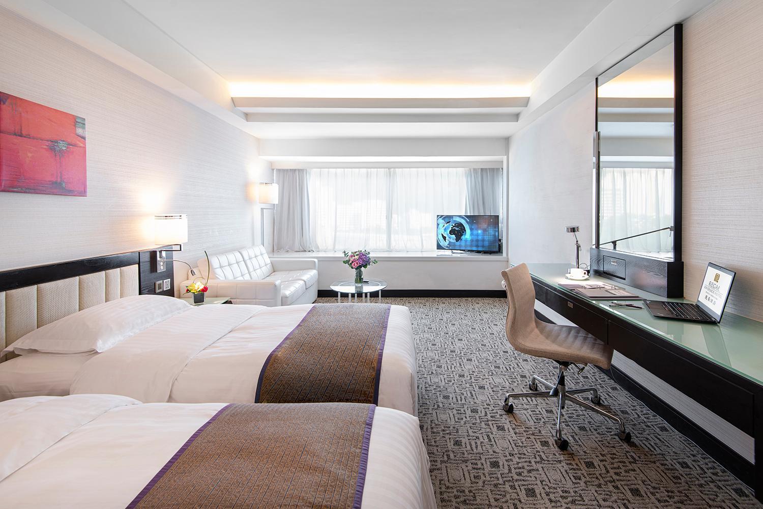 Regal Riverside Hotel Hong Kong Exterior photo